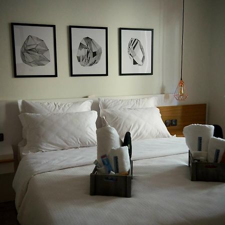 Chrisandro Apartments เอเธนส์ ภายนอก รูปภาพ